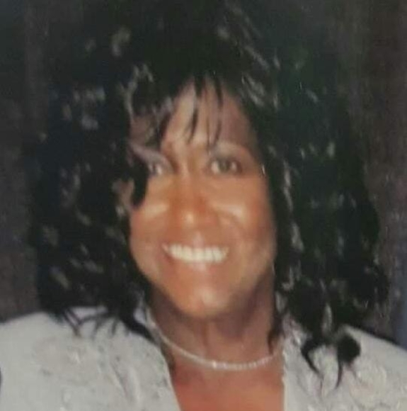 Meet your Posher, Arlene - Picture 1 of 1